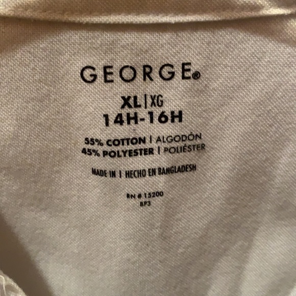 George button down Tshirt - Picture 2 of 3
